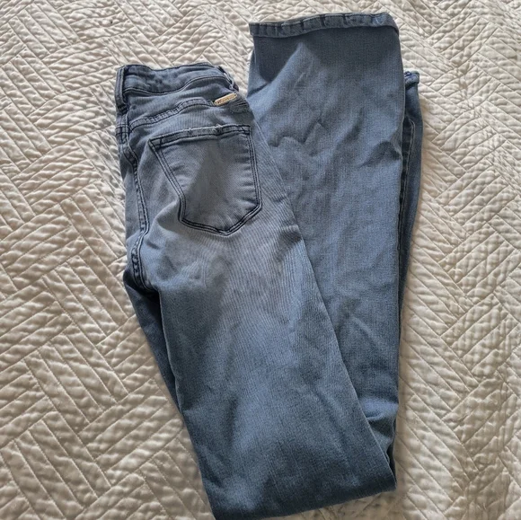 Kut from the Kloth Low Rise Bootcut Jeans Light Wash Stretch Denim Size 24 Y2K - Picture 7 of 7